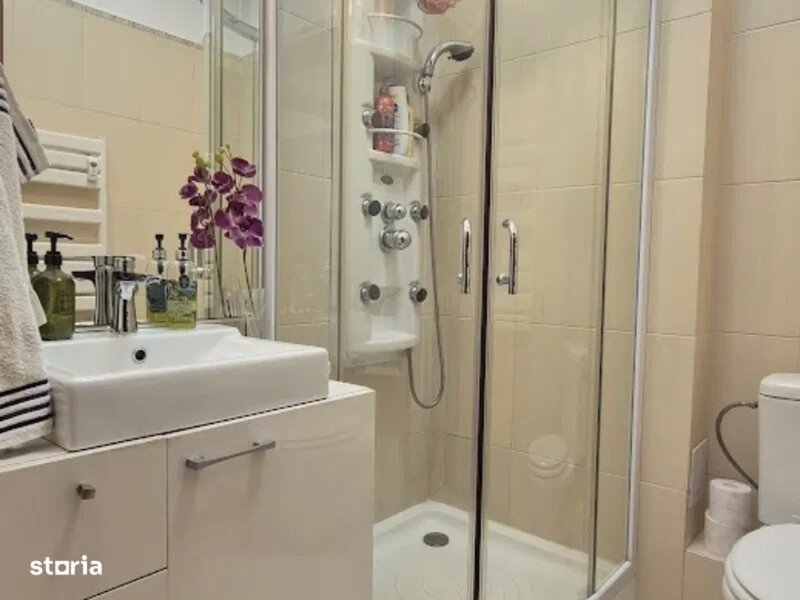 Floreasca, apartament cu 4 camere, 154 mp vedere Lac, Floreasca, etaj 4.